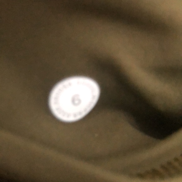 Lululemon Fast and Free High Rise Tight 28” Brushed Nulux - Picture 4 of 4